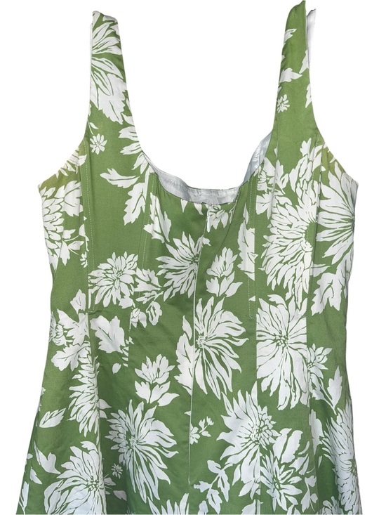 Jones Wear Dresses & Skirts - Jones Wear Women's Sleeveless Green Floral Fit & Flare Dress Size 6